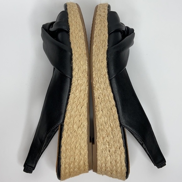 G.H. BASS & Co. Black Wedge Sandals Size 6.5 - Picture 10 of 16